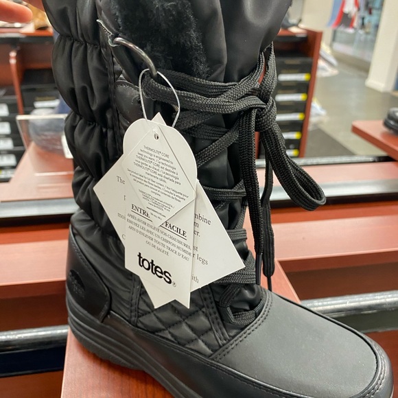 totes shoes